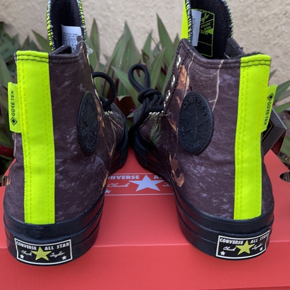 CONVERSE CHUCK 70 GTX HI WMNS - Picture 14 of 16